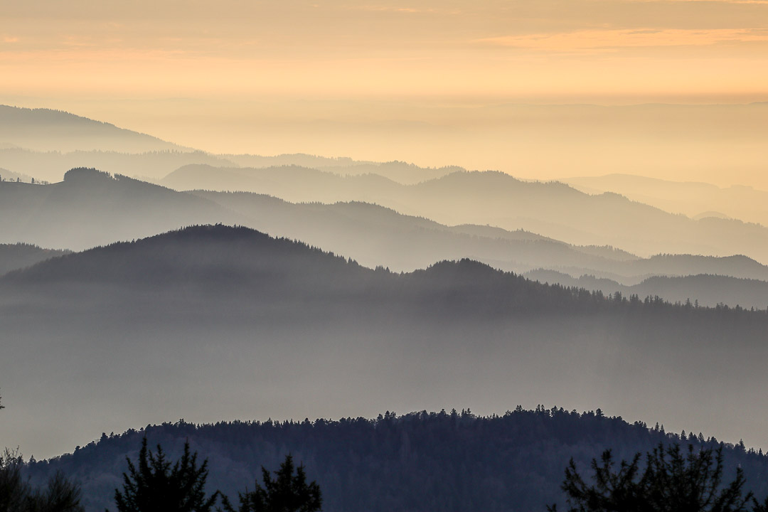 In Landschaftsbildern lässt Störendes gut ausblenden.